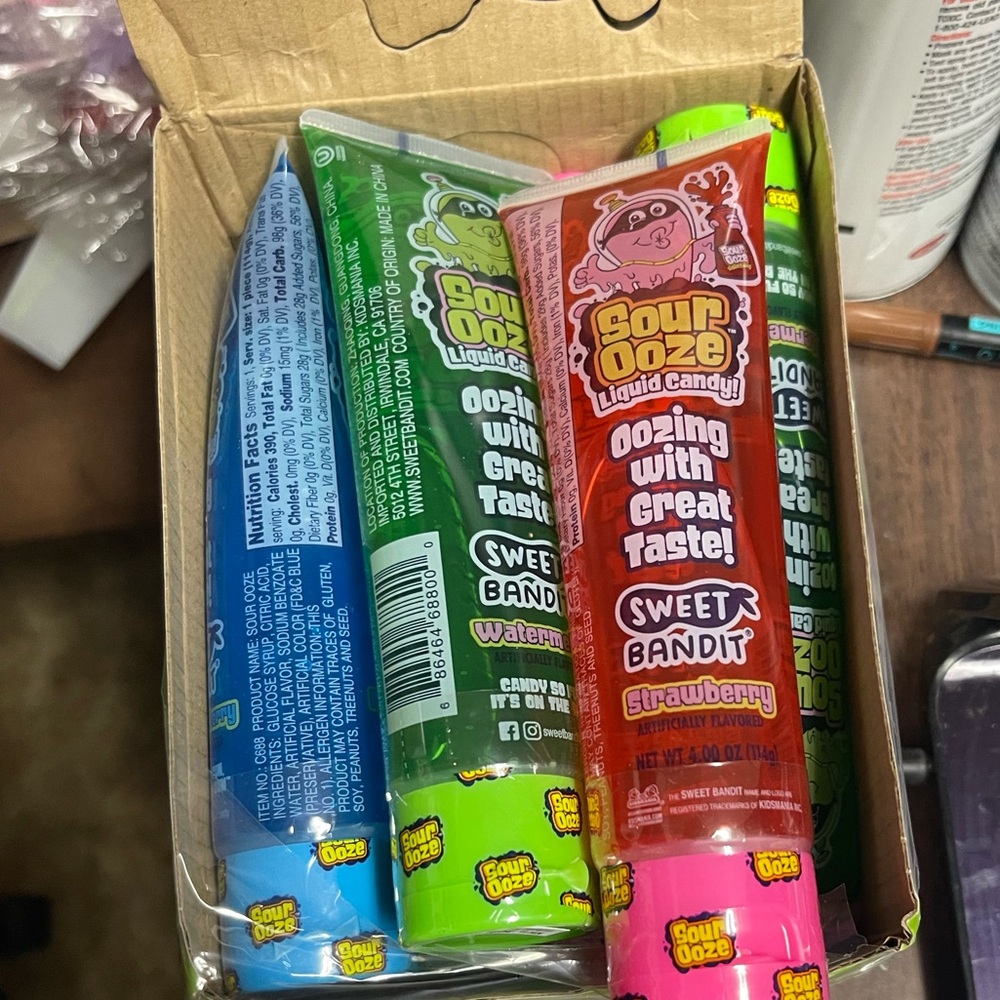 Ozzing Candy